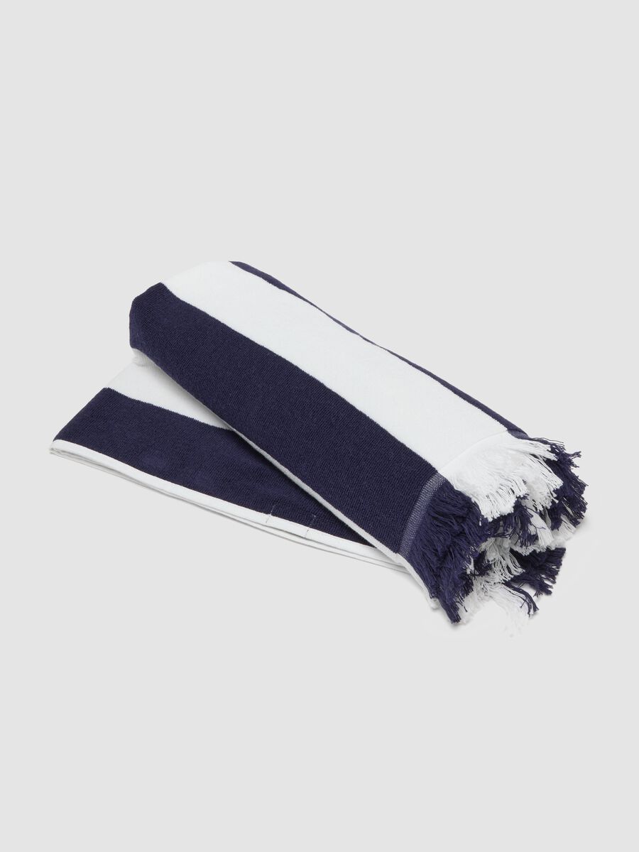 Blue and white pure cotton beach towel with fringes_1