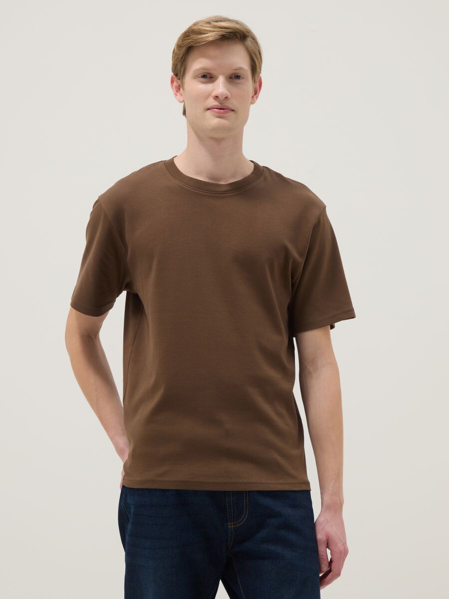 Relaxed Fit Brown The Iconic Tee T-shirt in Pure Cotton_0