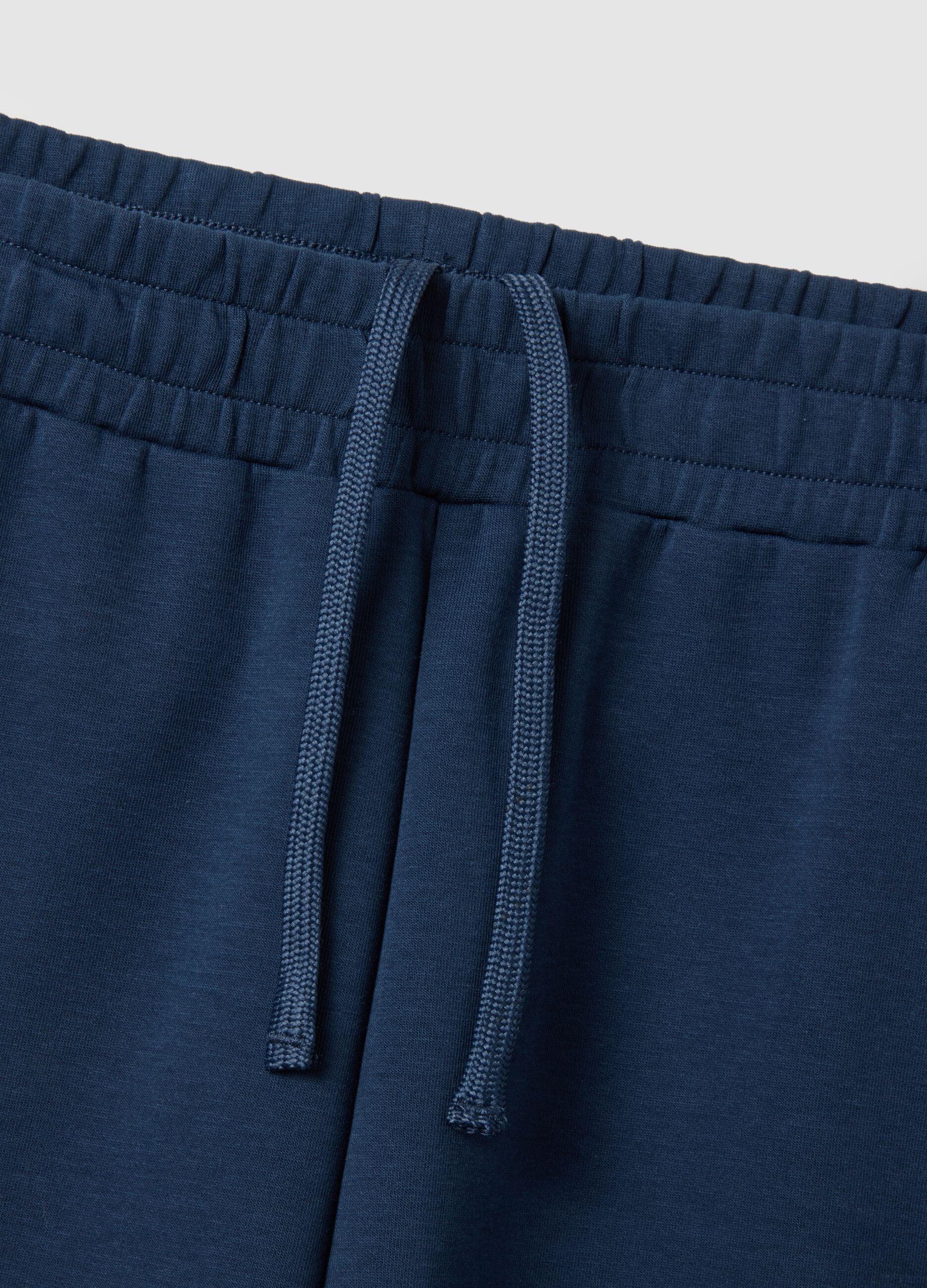 Regular fit blue stretch cotton bermuda shorts