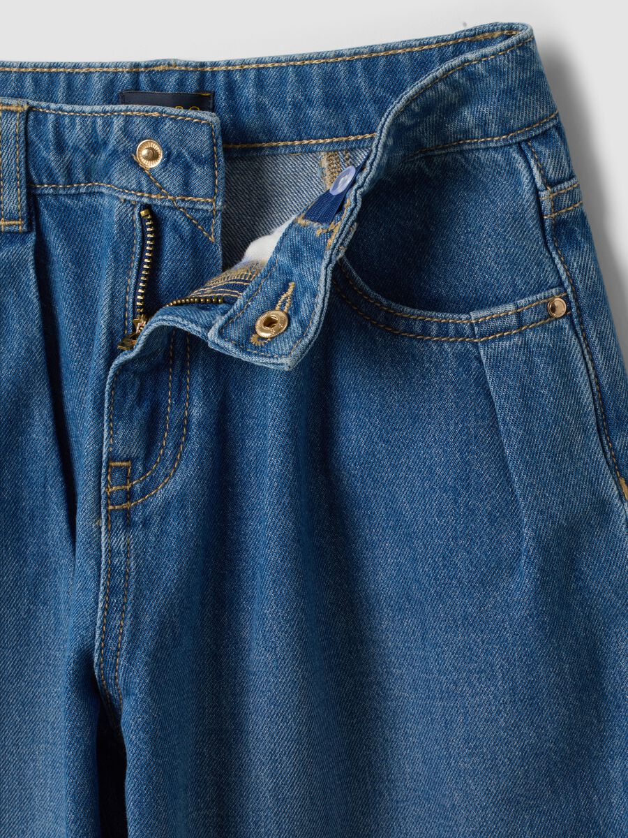 Girls&rsquo; blue baggy pure cotton jeans with embroidered turn-up hem_5