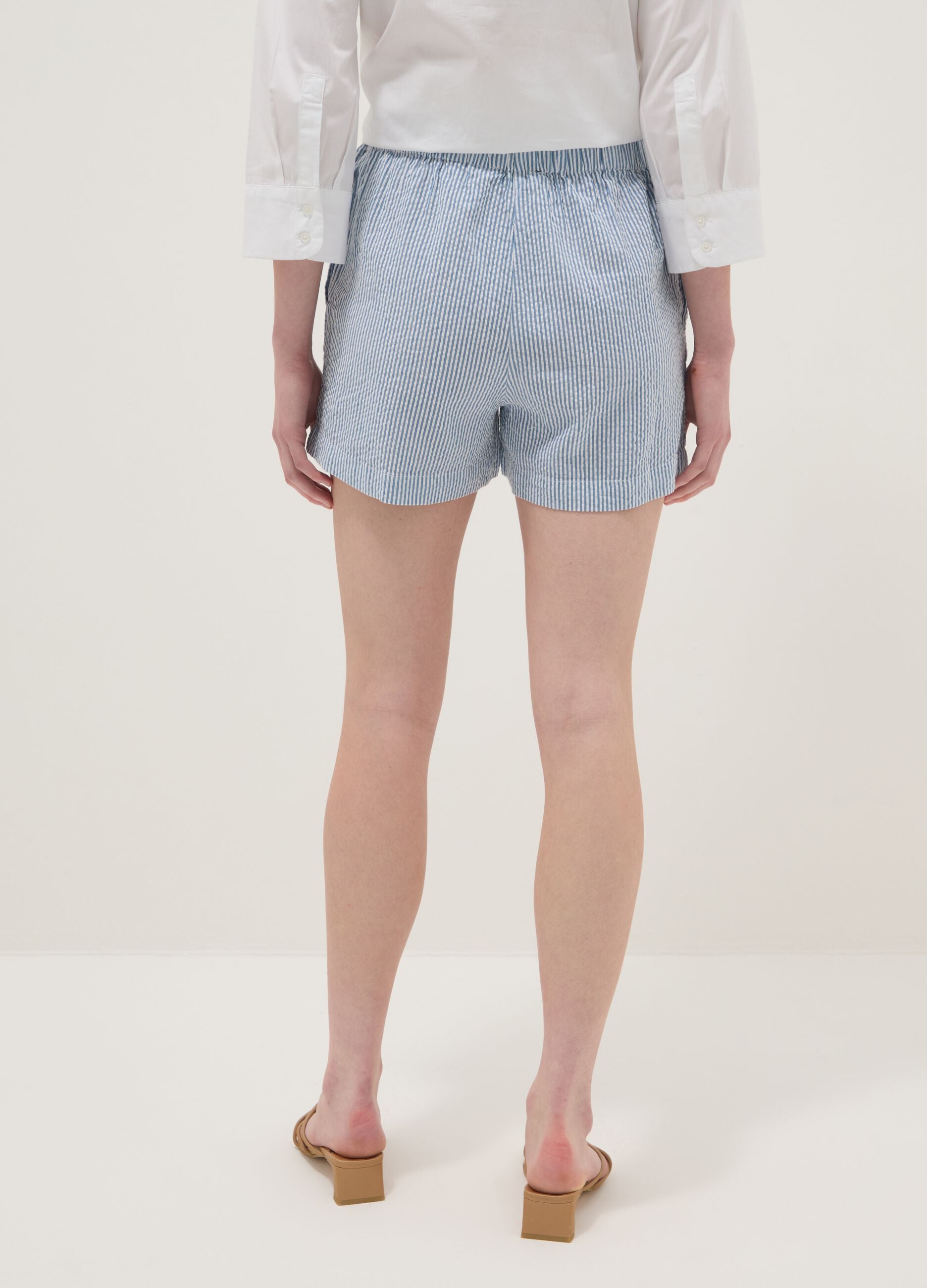 Regular-fit pure cotton shorts with yellow and white stripes