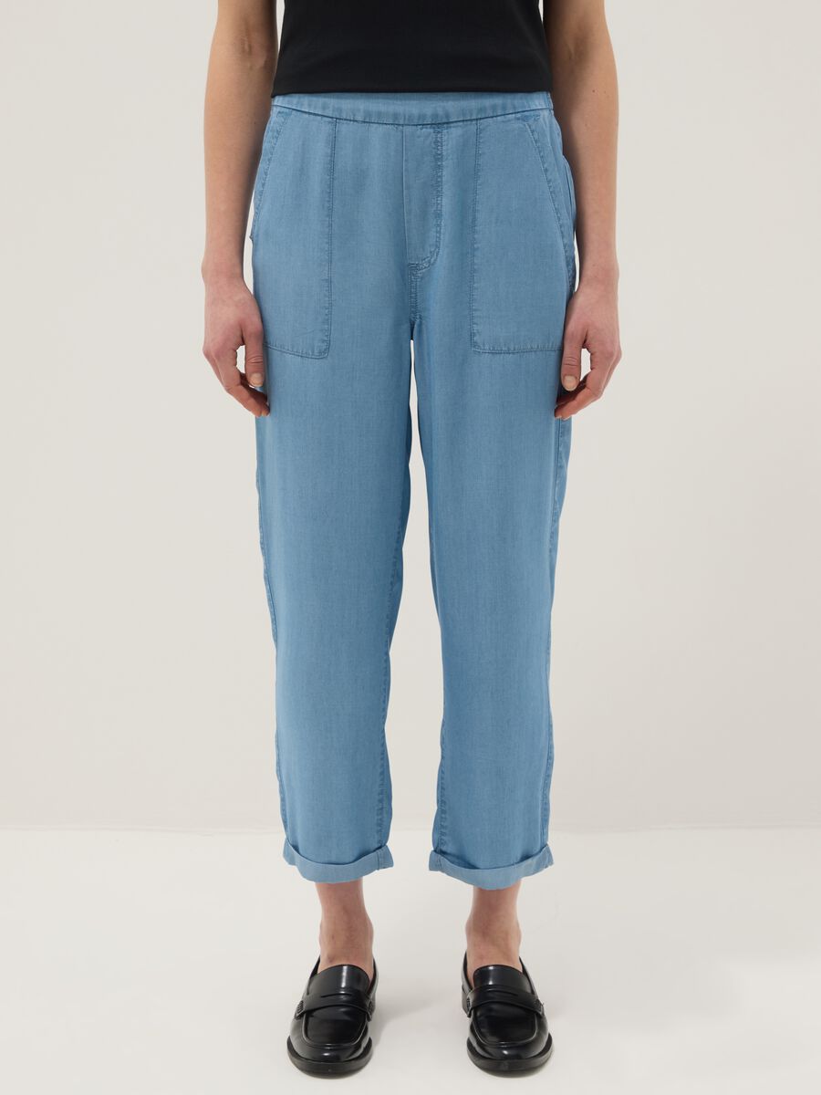 Jeans denim azzurro chiaro in puro lyocell con vita elasticizzata relaxed fit_1