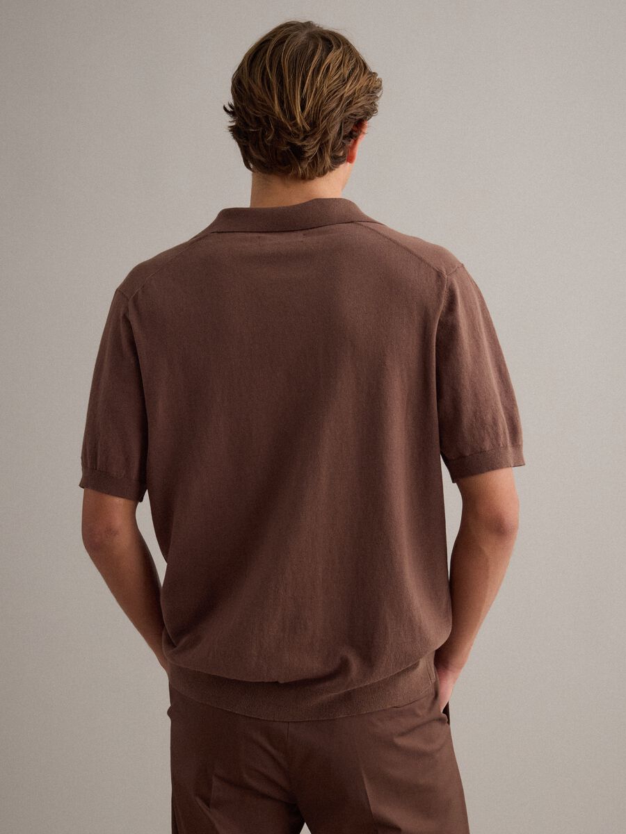 Polo marrone a maniche corte in puro cotone regular fit_3