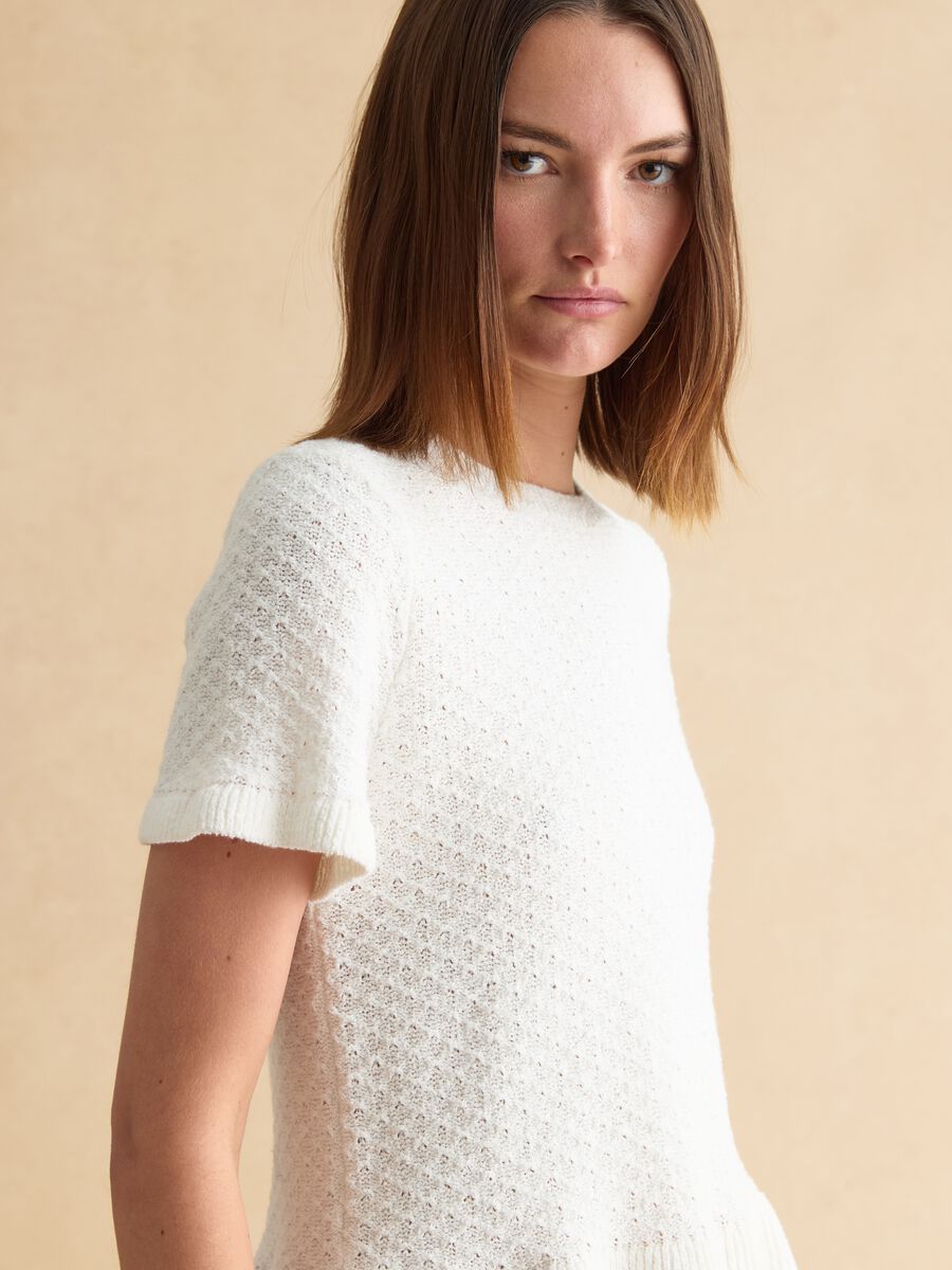 Slim Fit White Cotton Blend Crew Neck Sweater_0