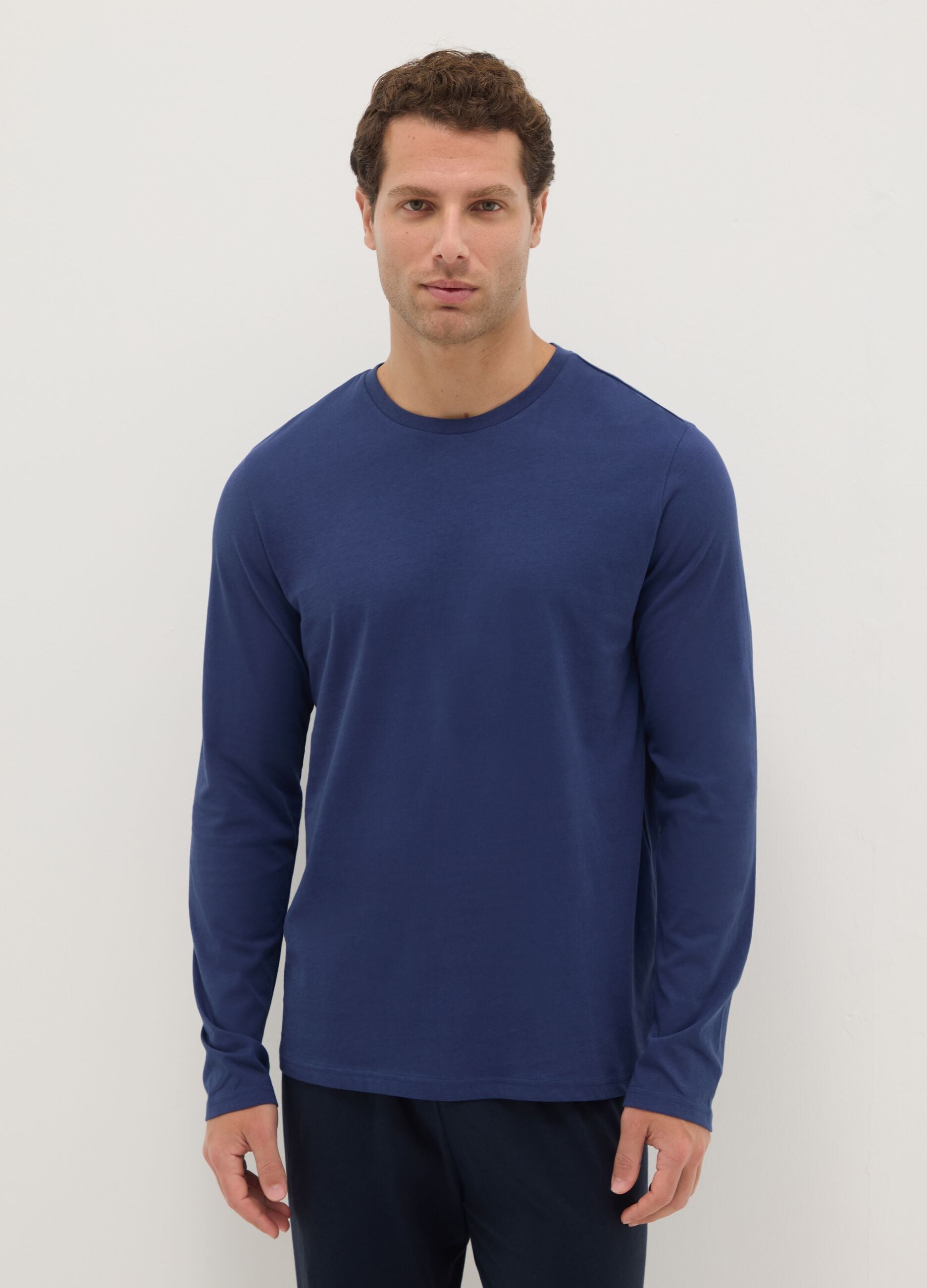 Blue crew neck long sleeve pyjama in pure cotton regular fit