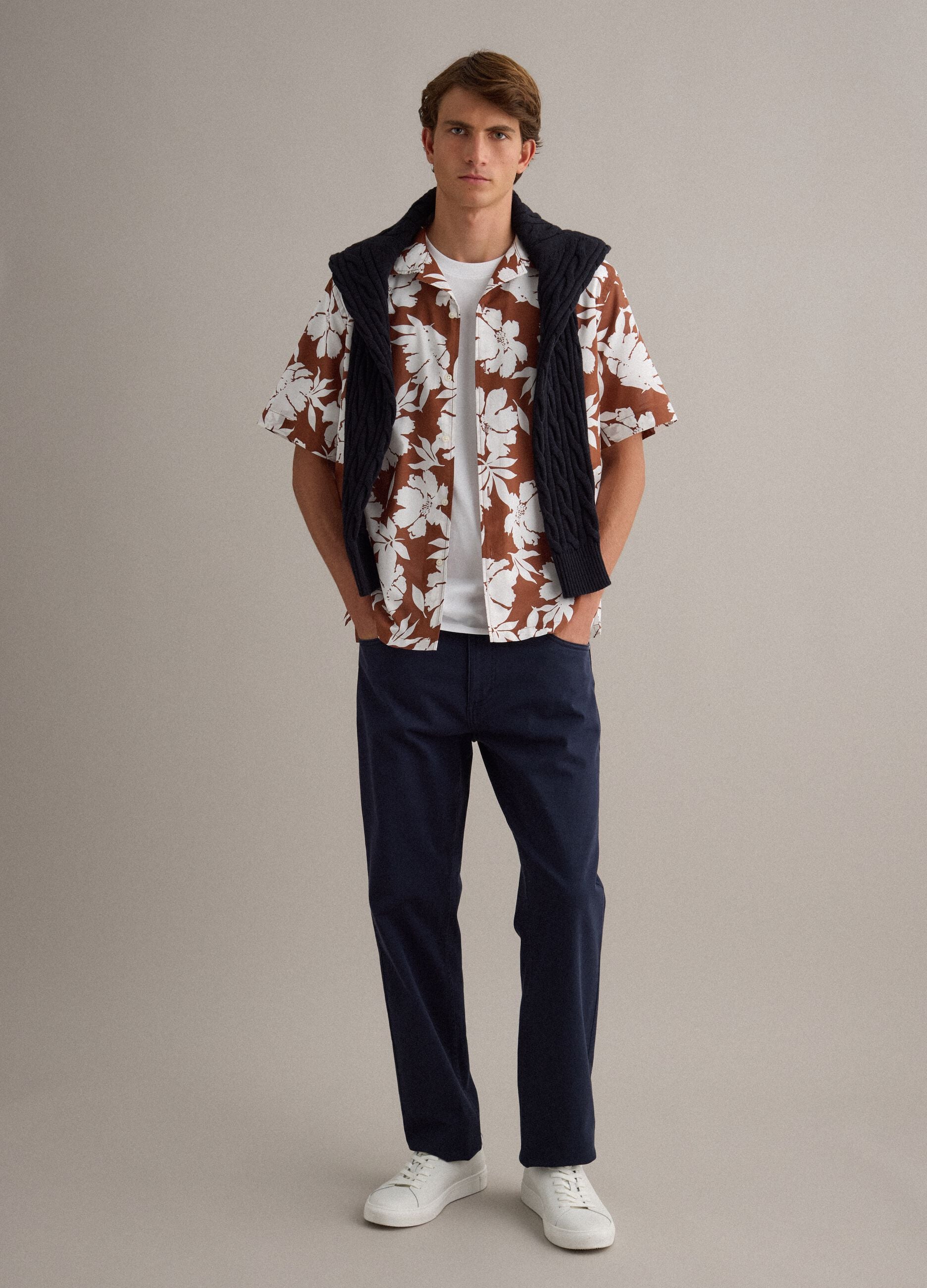 Multicolour regular-fit pure cotton shirt with floral print