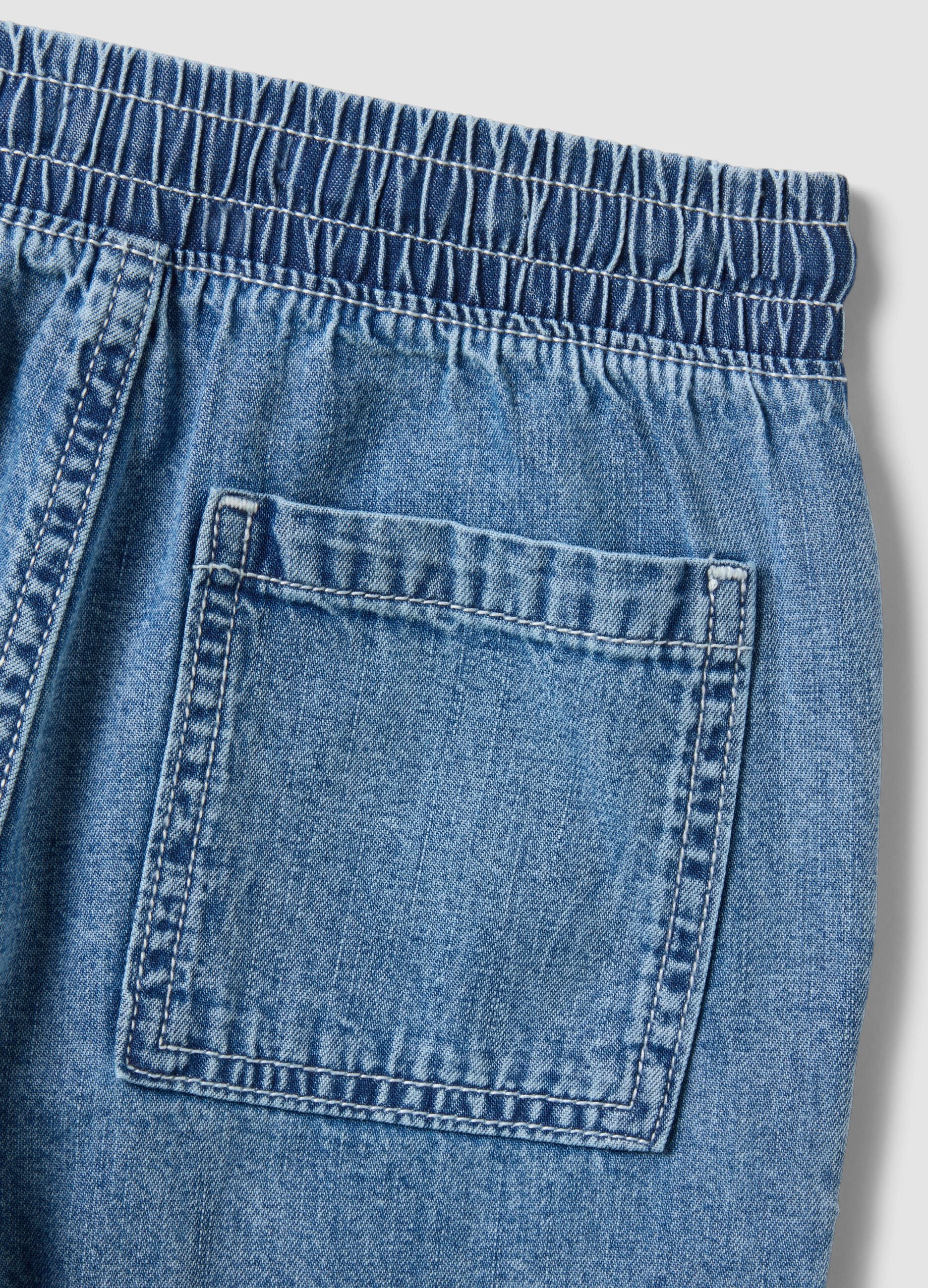 Boys&rsquo; blue denim shorts in 100% cotton, straight fit