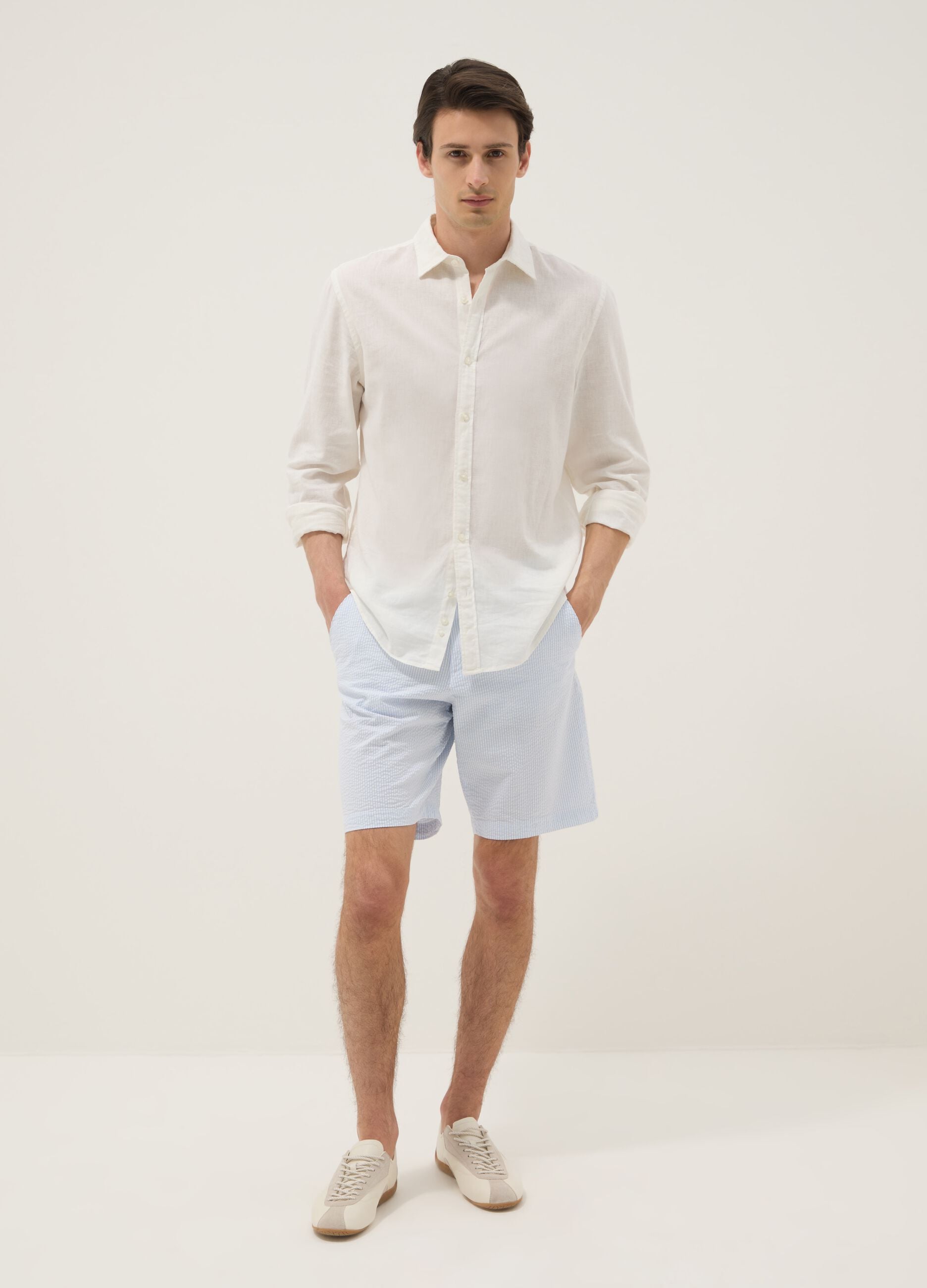 Light blue striped stretch cotton chino shorts, regular fit