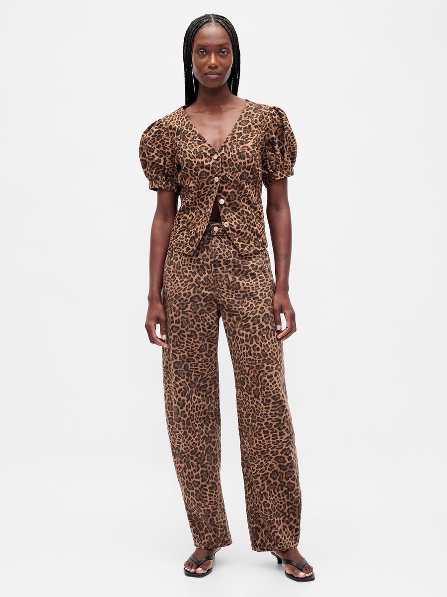 Jeans straight con stampa leopardata_0