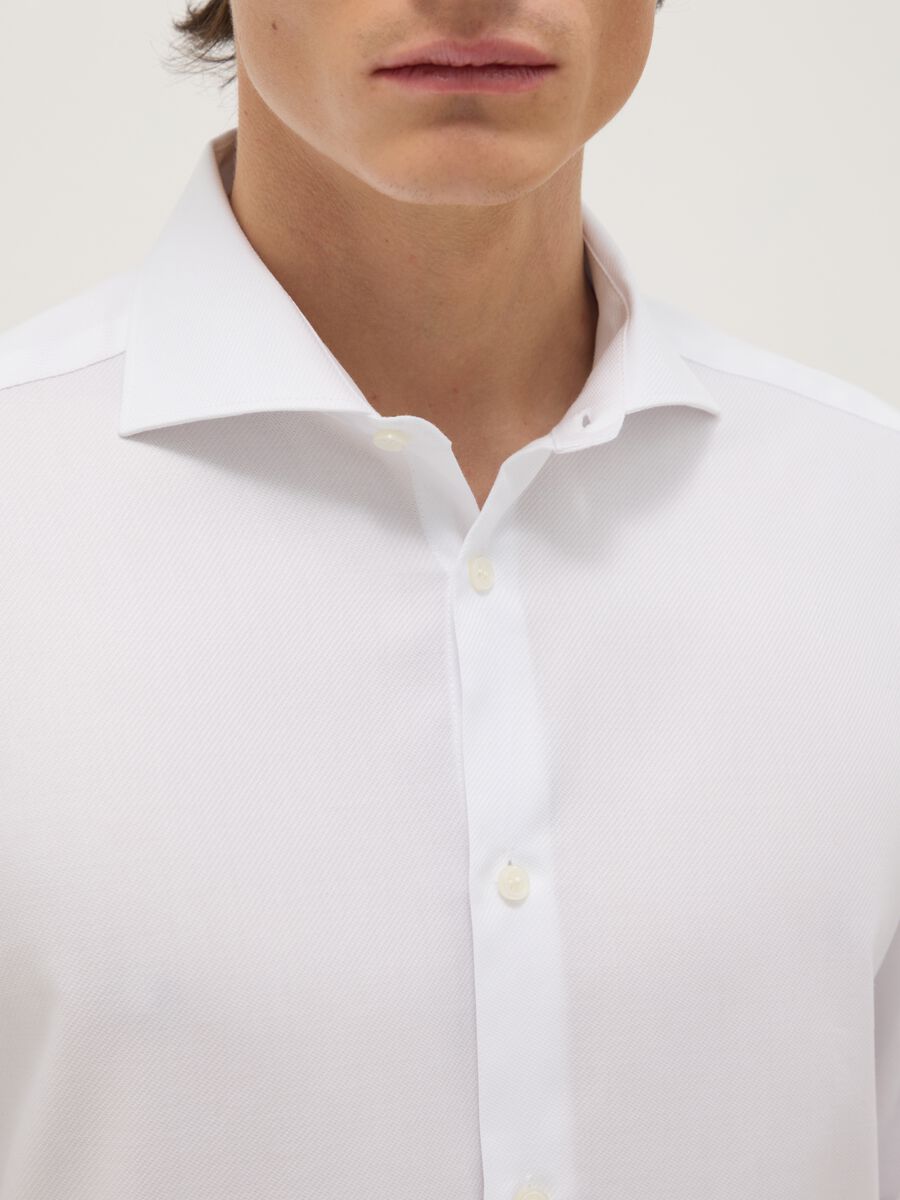 Slim fit long sleeve white shirt in pure cotton_1