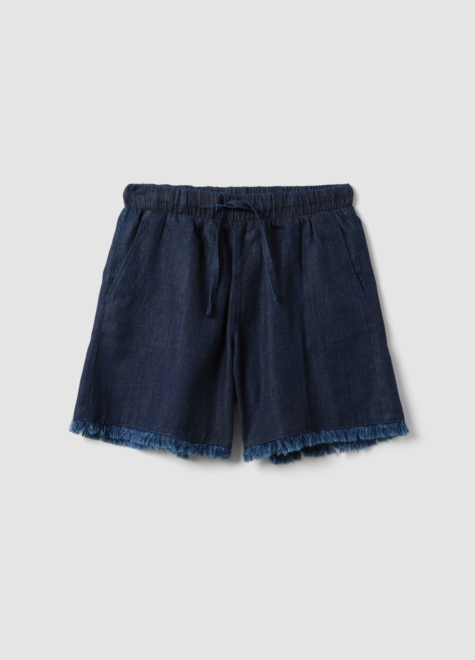 Blue cotton-blend denim shorts, regular fit with frayed hem