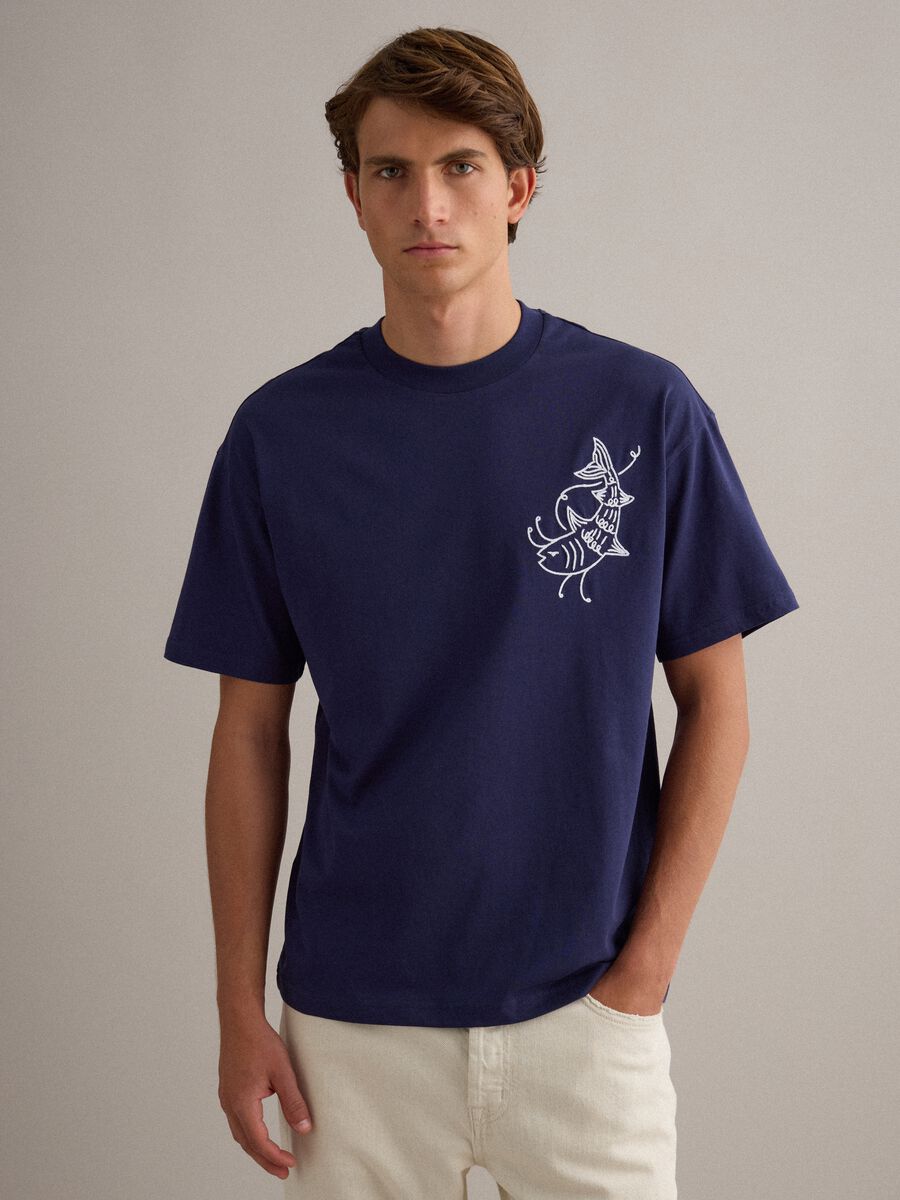 Blue pure cotton relaxed-fit T-shirt with embroidered detail_0