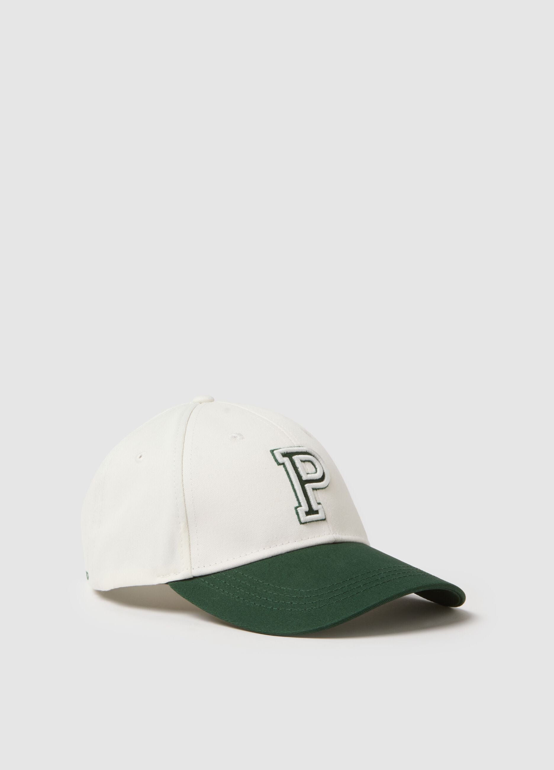 Multicoloured pure cotton baseball cap with embroidered P