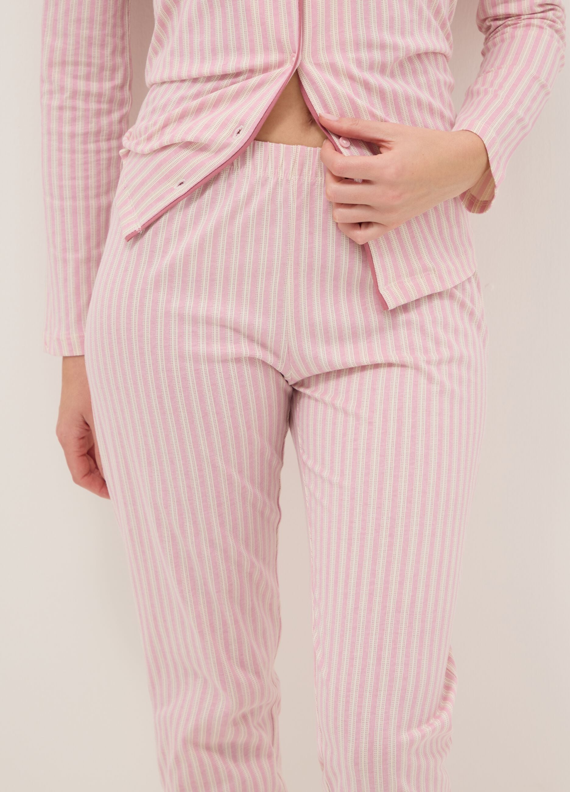 Multicolour striped pyjamas in pure cotton regular fit with V-neck