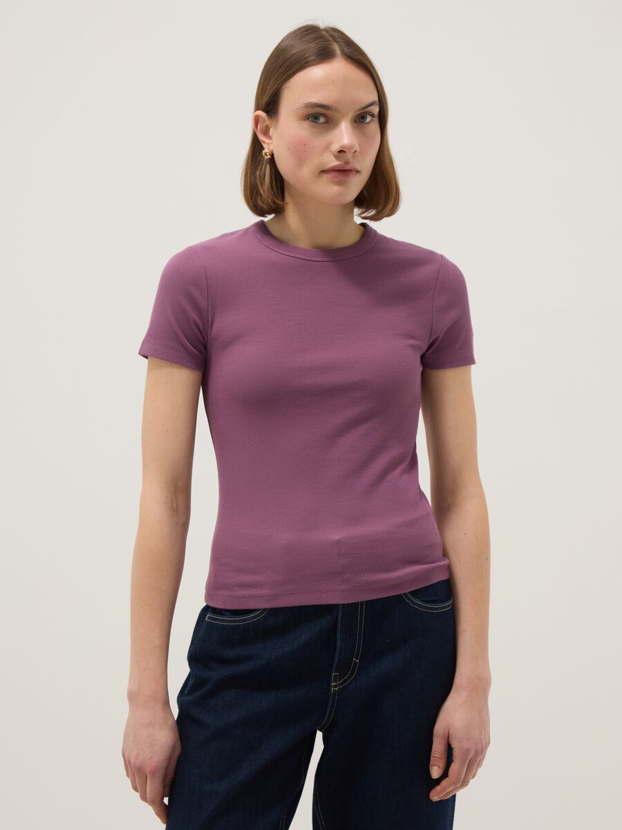 T-shirt fitted a maniche corte in cotone elasticizzato viola_0