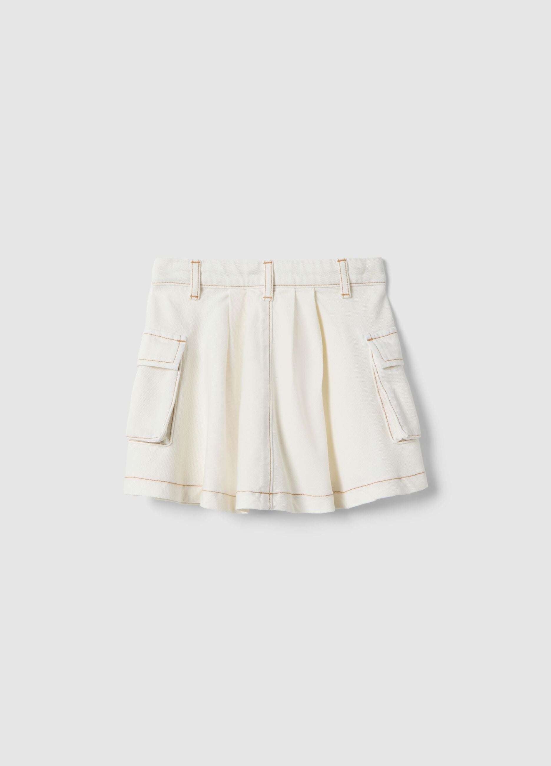 White pure cotton skirt regular fit with pockets for girls
