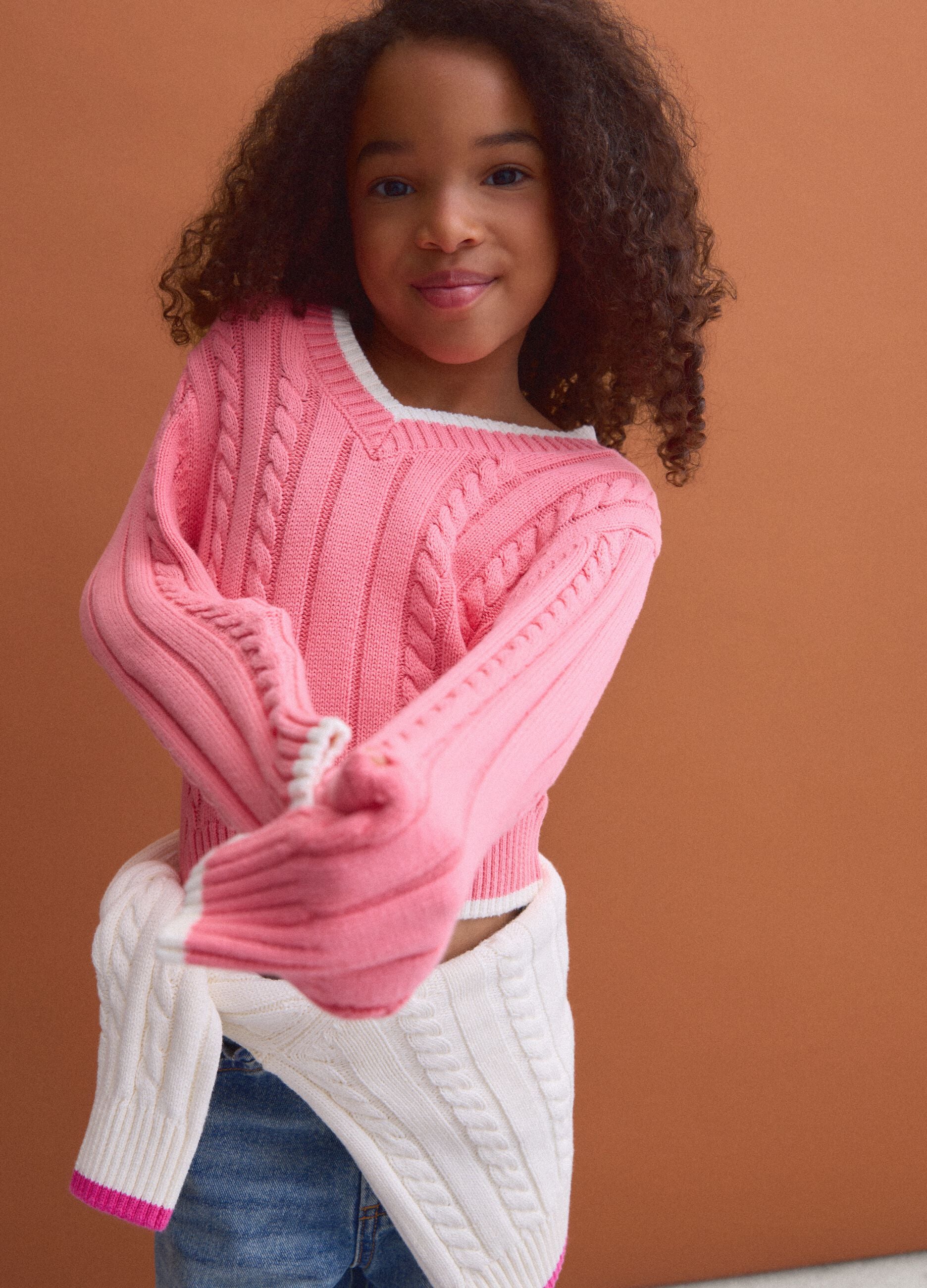 Pink pure cotton cable-knit V-neck jumper for girls