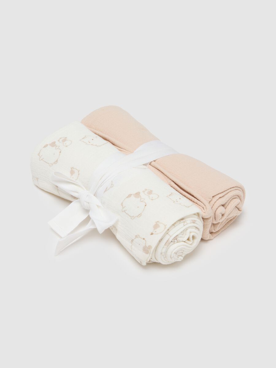Bipack coperte in puro cotone multicolor da neonato con decori_0
