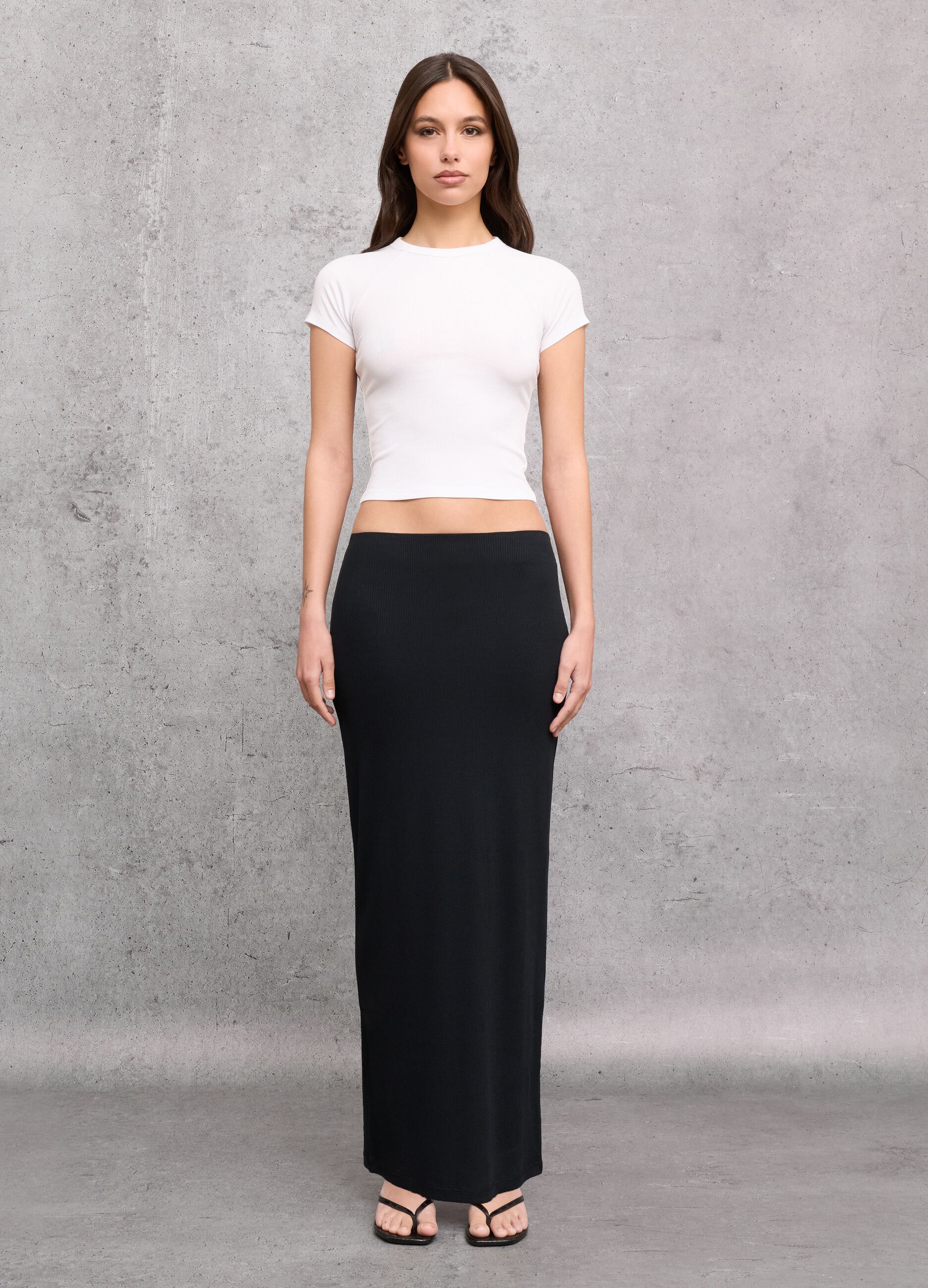Black Ribbed Long Skirt