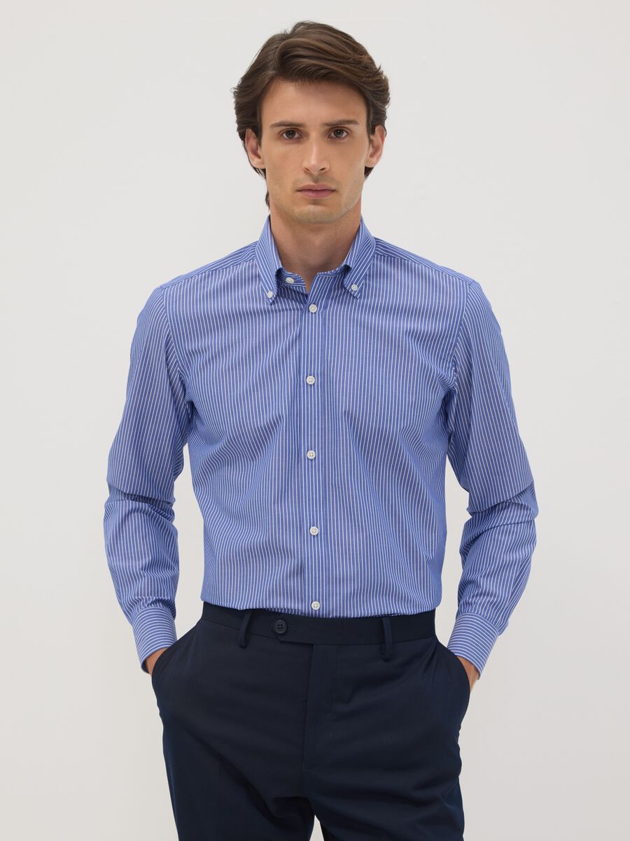 Blue cotton-blend button-down collar shirt, slim fit, easy iron_0