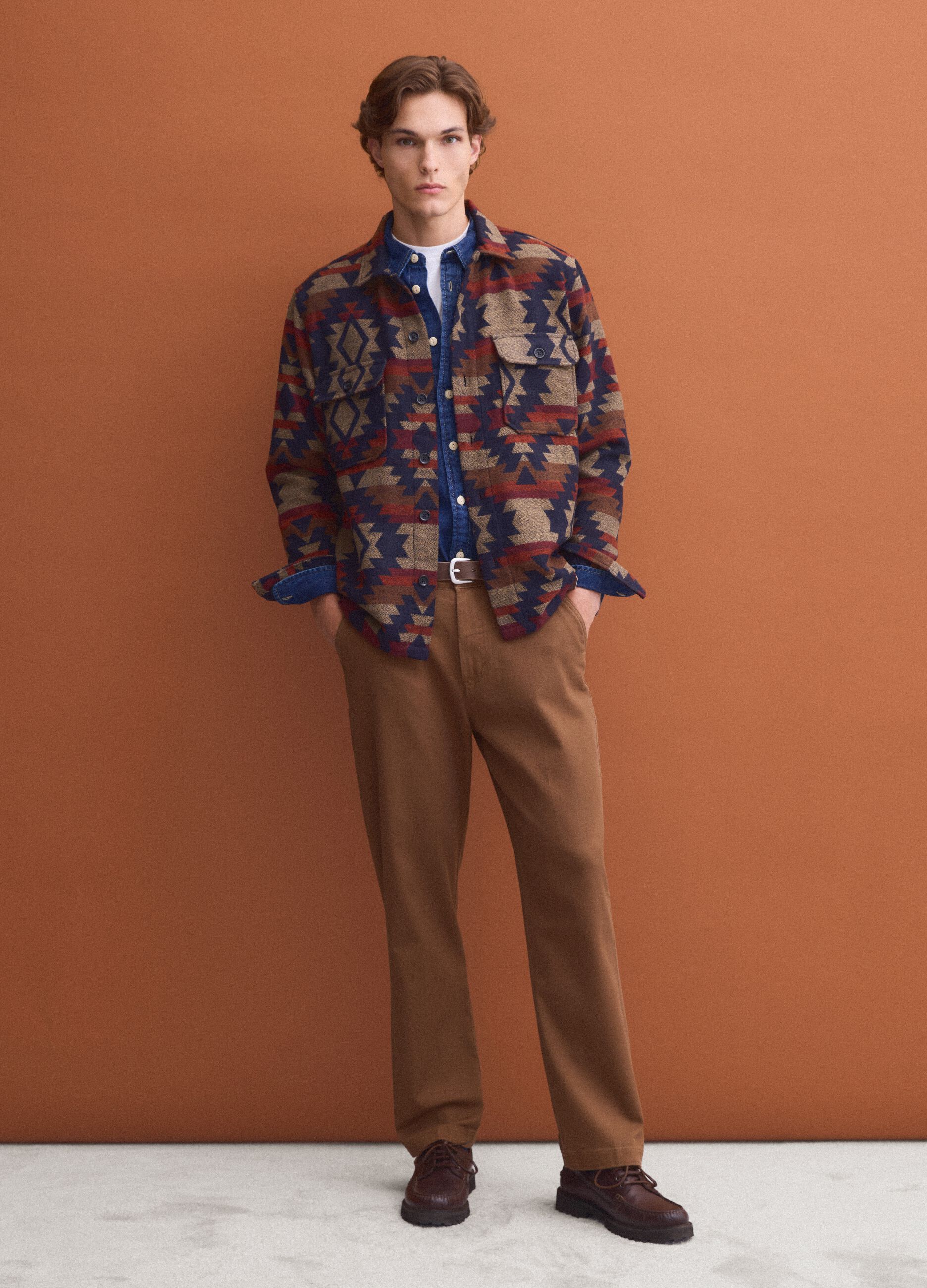 Pantaloni chino marroni in cotone elasticizzato straight fit