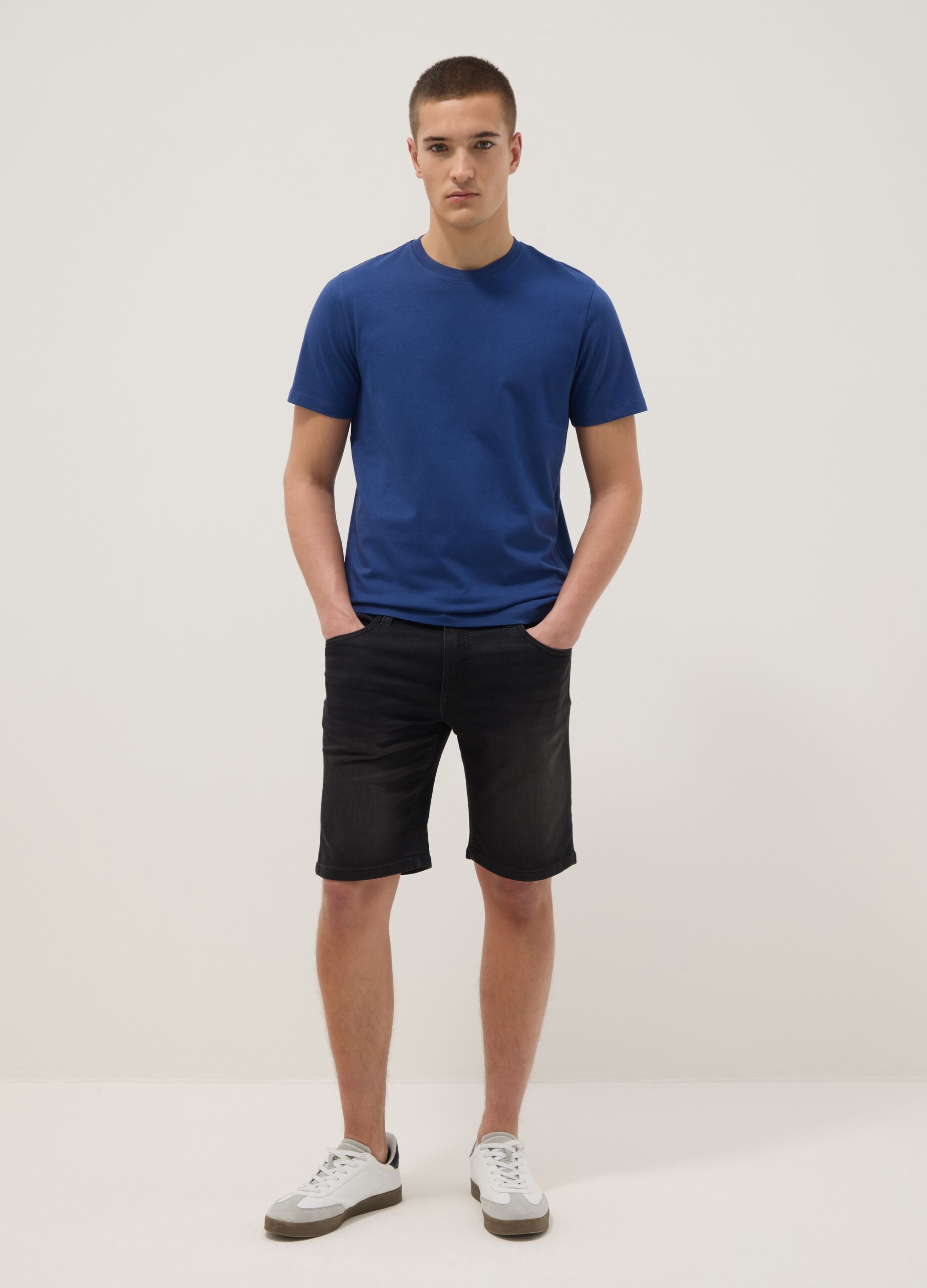 Short sleeve blue pure cotton regular fit t-shirt