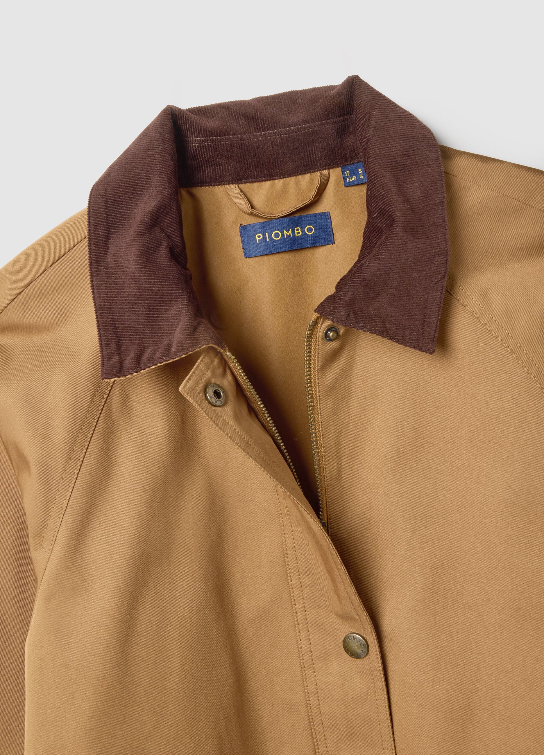 Regular fit brown cotton blend jacket with contrast collar