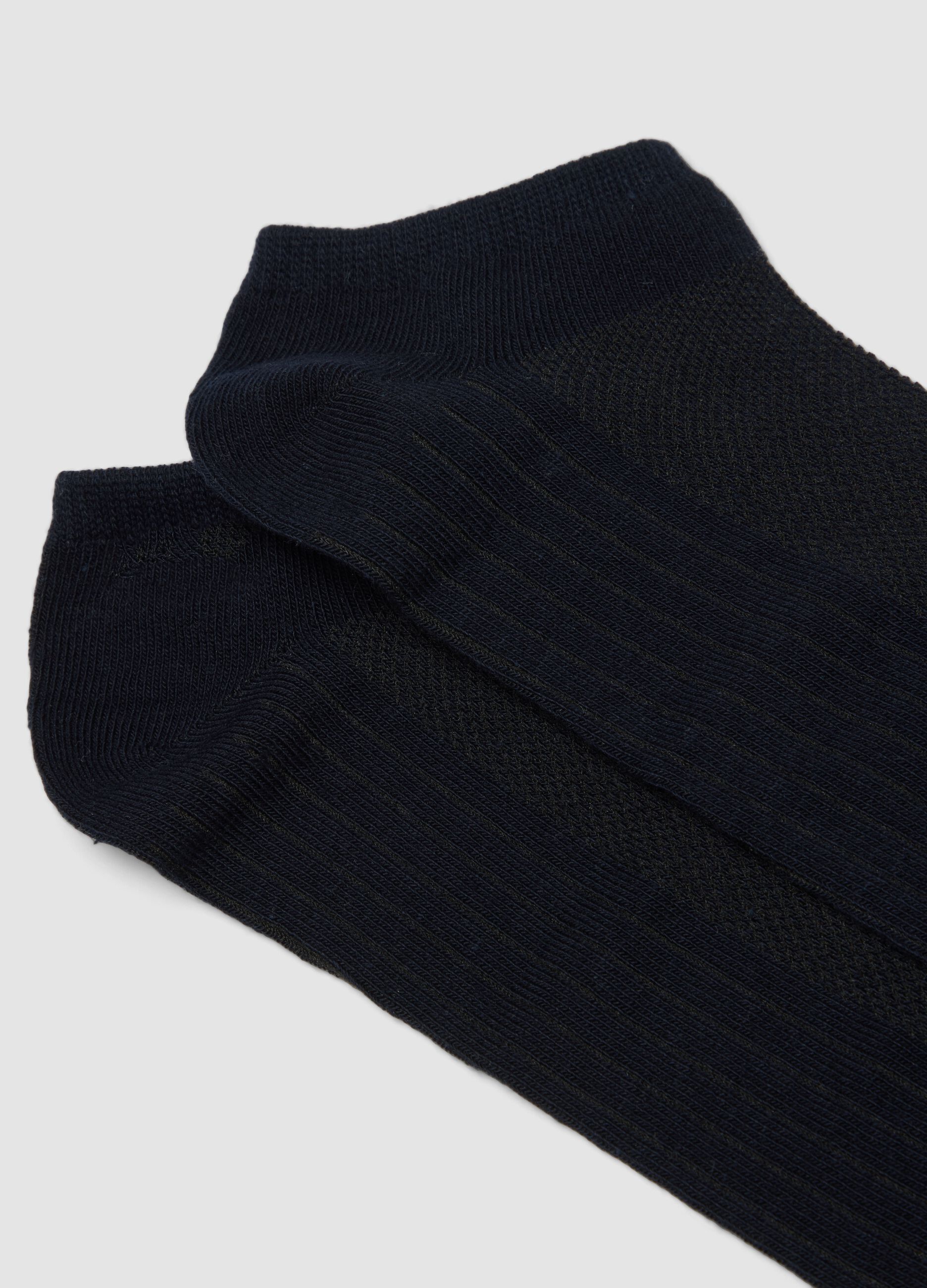 3-pack of blue organic stretch cotton ankle sports socks