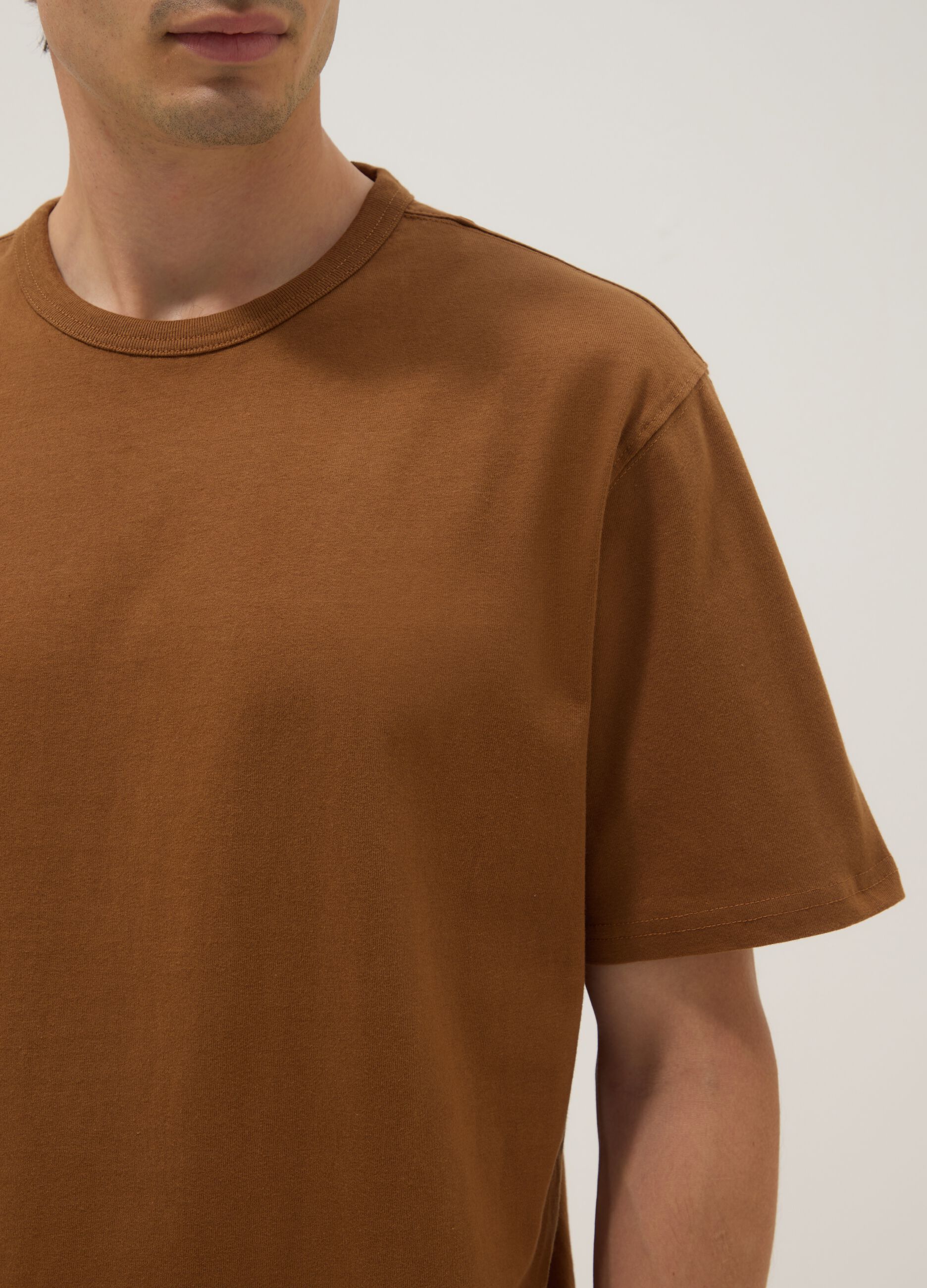 Relaxed fit brown cotton crew neck t-shirt