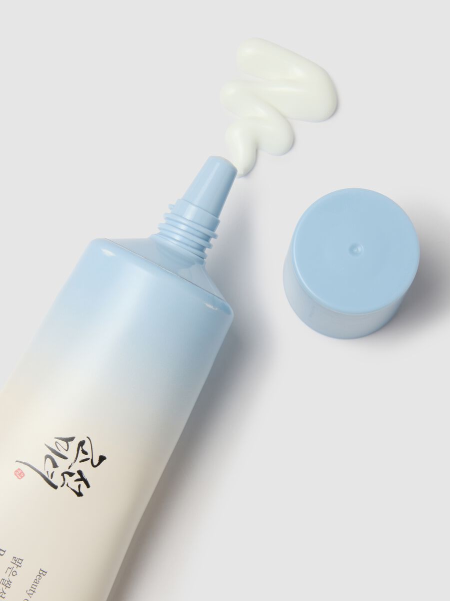 Refreshing and Moisturizing Sunscreen_1