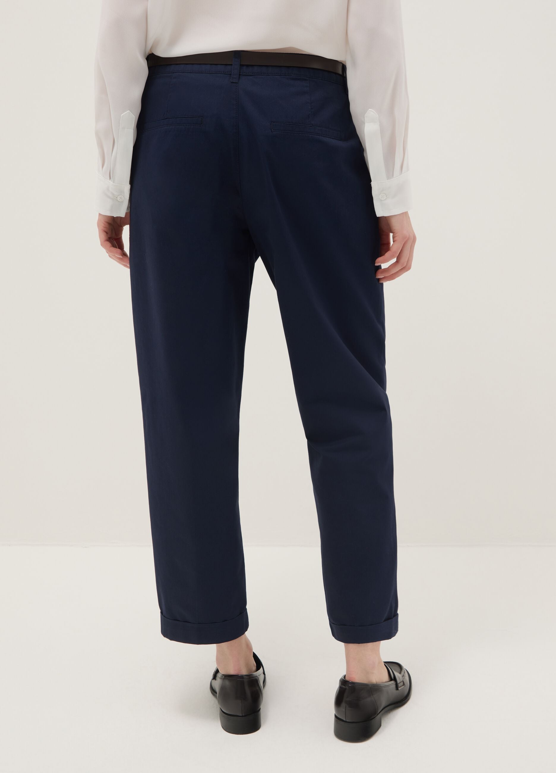 Regular fit blue pure cotton chino trousers with belt