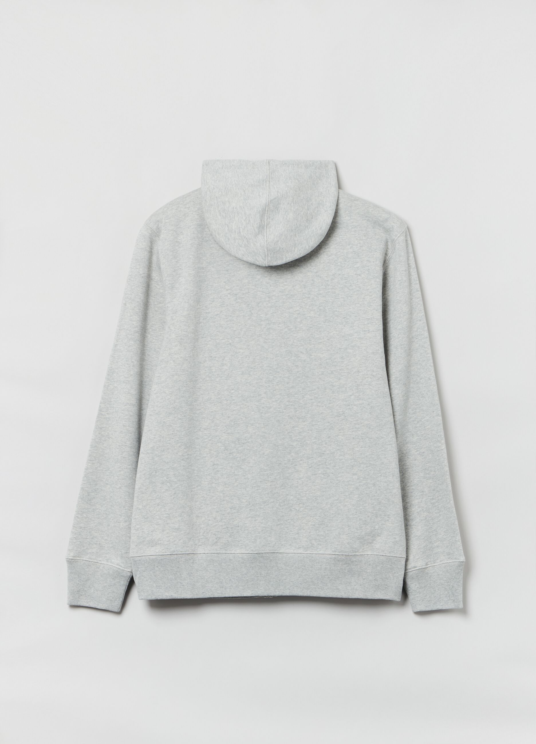Full-zip sweatshirt with hood and logo patch
