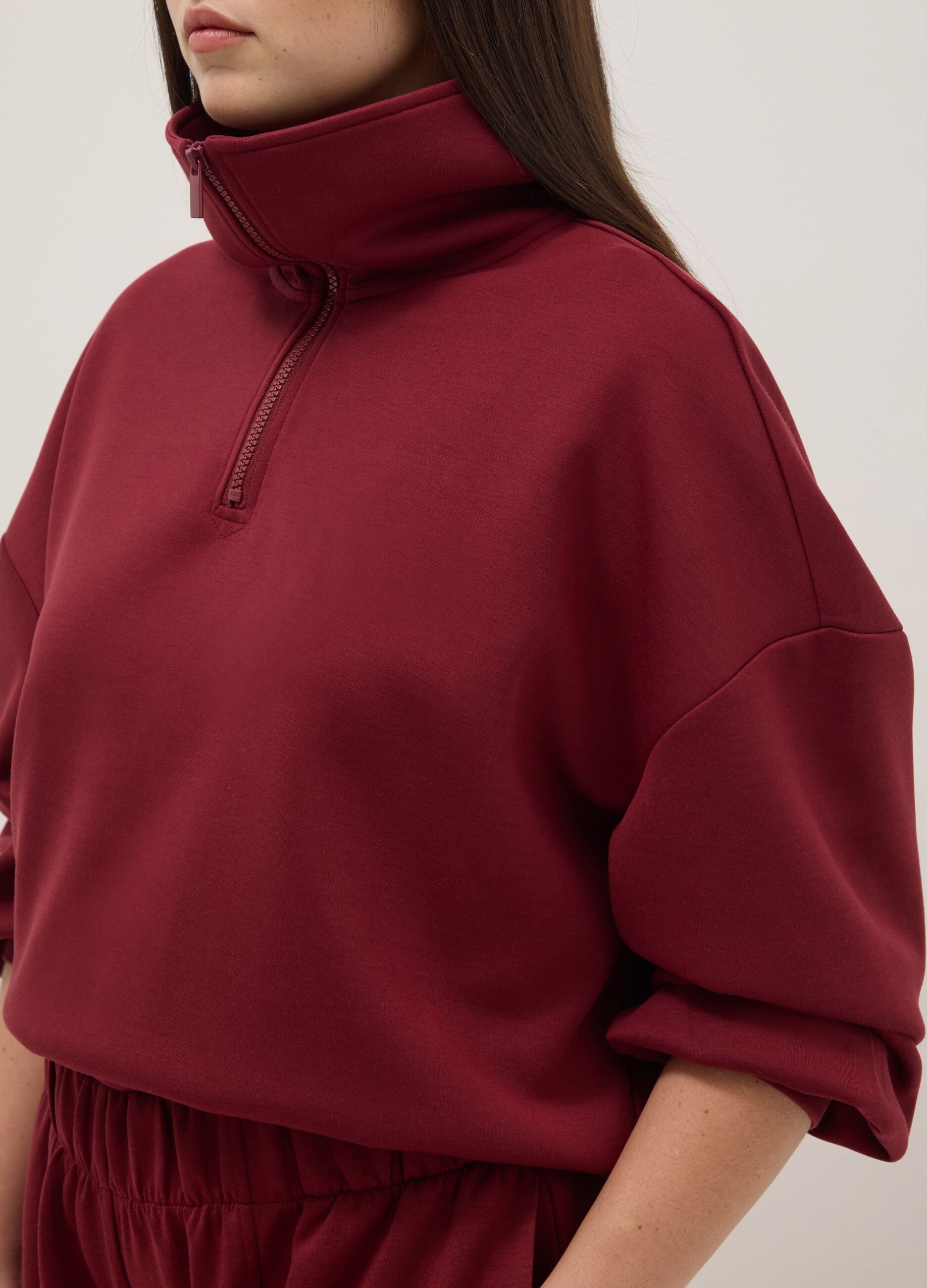 Red regular fit sweatshirt with fold-over collar and half zip