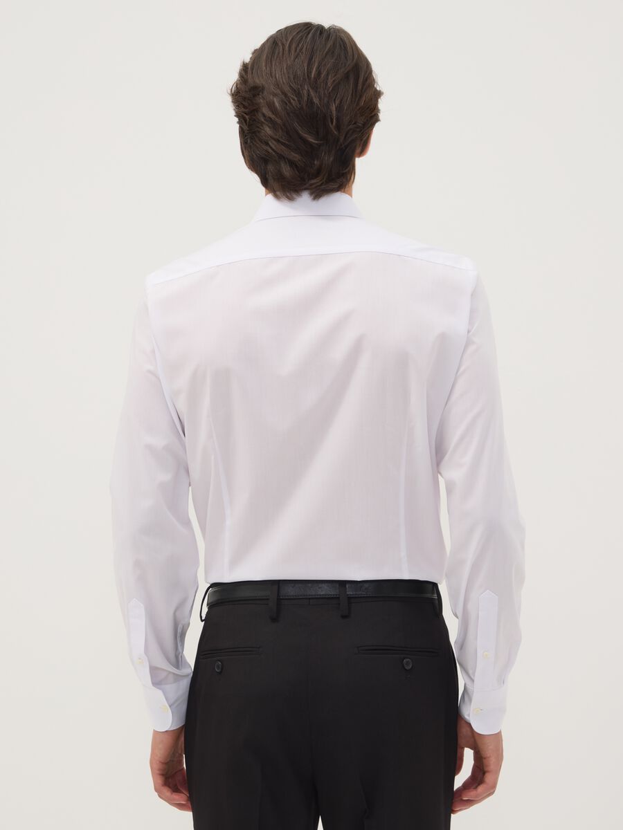 White slim-fit shirt with classic collar, easy-iron_3