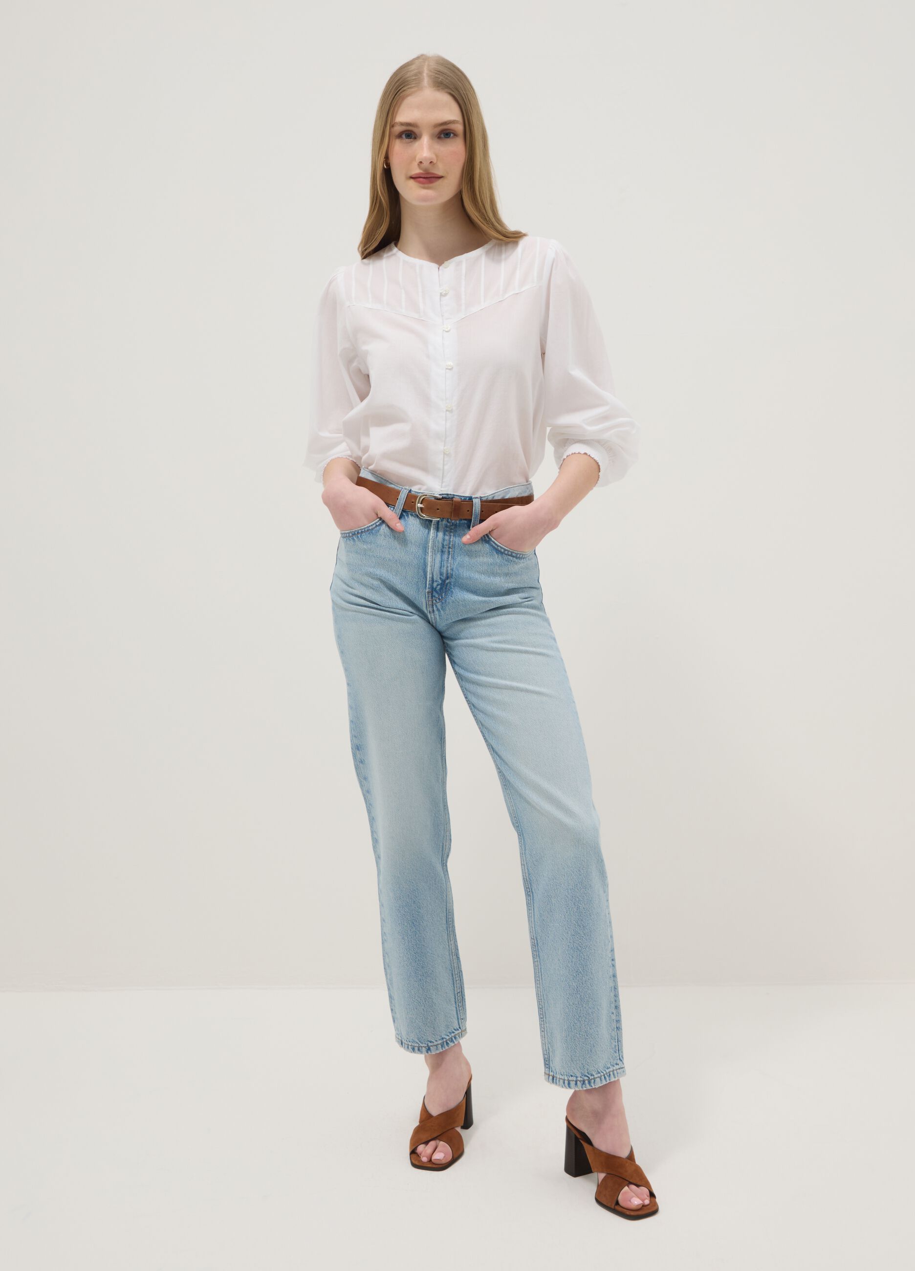 White pure cotton shirt regular fit with buttons and rounded collar