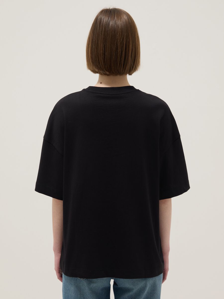 T-shirt a maniche corte in puro cotone nera oversize fit_3