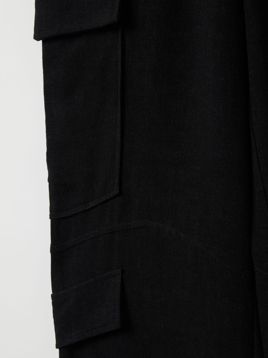 Black Linen Wide-Leg Cargo Trousers_6