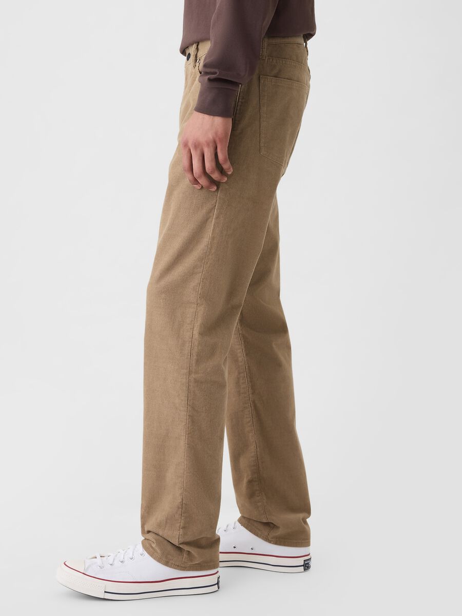 Straight-fit trousers in stretch corduroy_3