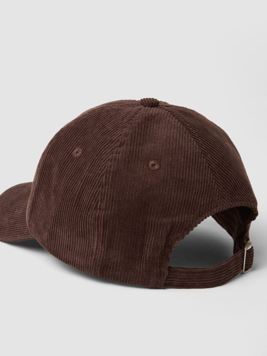 Cappello marrone in puro cotone a coste_1