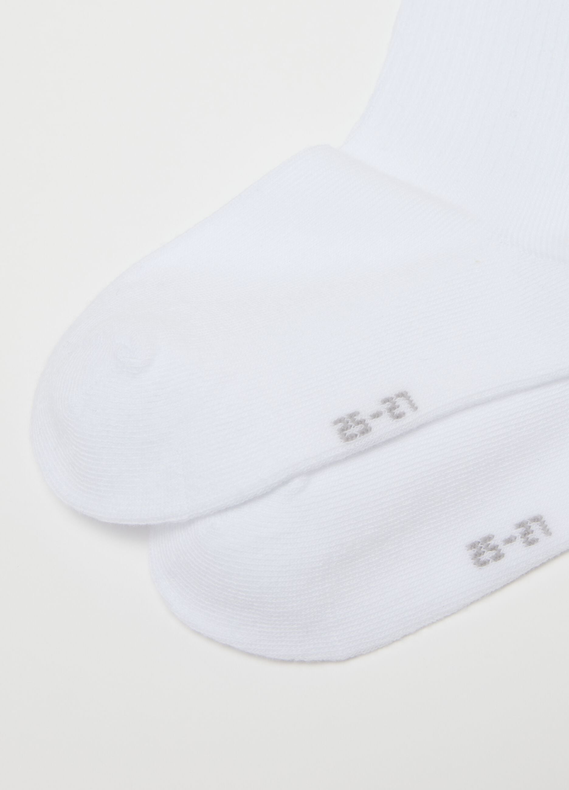 Multipack of short white girl's socks in stretch cotton