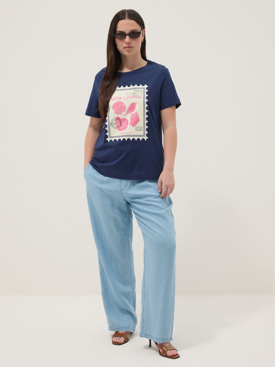T-shirt blu in puro cotone con stampa regular fit_2