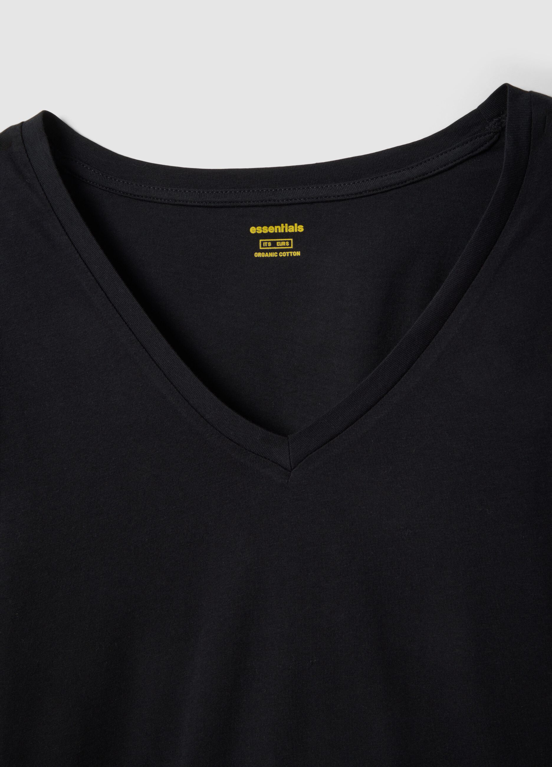 Black pure cotton V-neck regular fit T-shirt