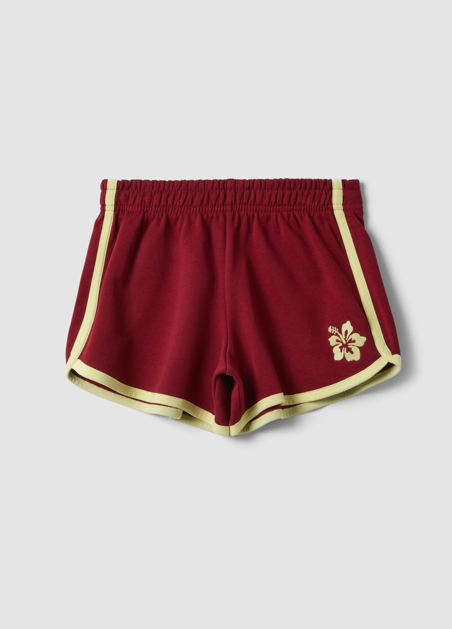 Red pure cotton shorts with elasticated waist, regular fit