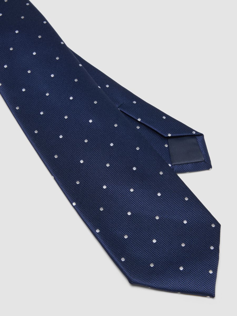 Cravatta blu pala 7,5 cm con motivo a piccoli pois_1