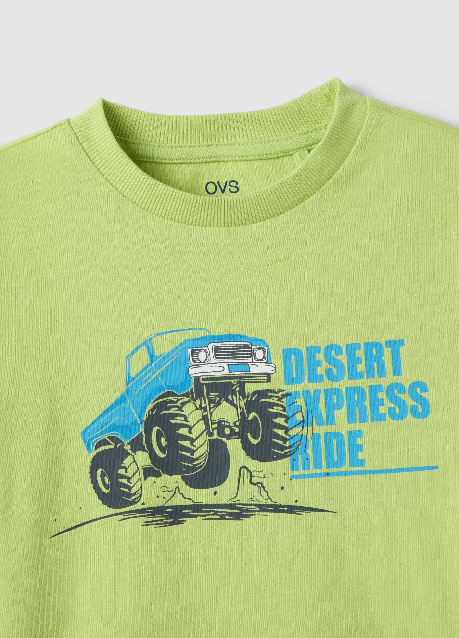 Green pure cotton regular fit T-shirt for kids with print
