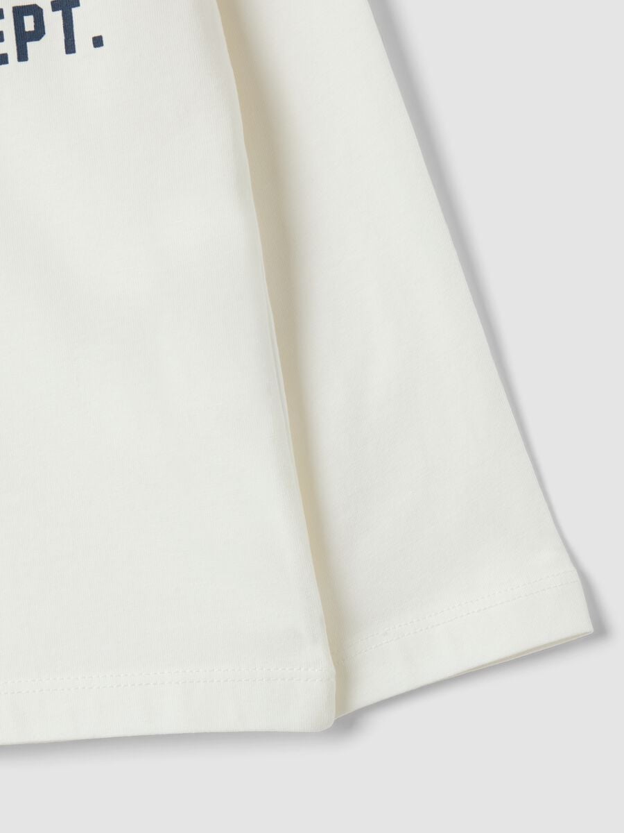 White organic cotton T-shirt with college print for boys_3