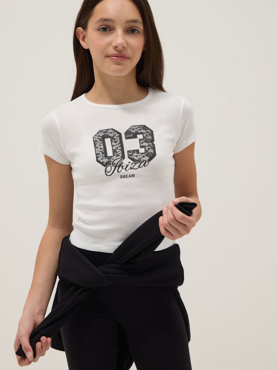 Girls' White Pure Cotton Slim Fit T-shirt with Print_0