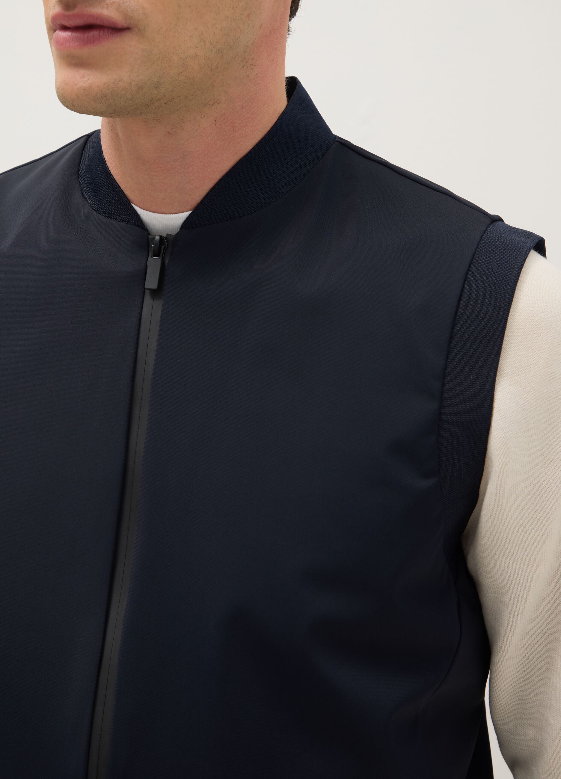 Blue regular fit gilet with full zip