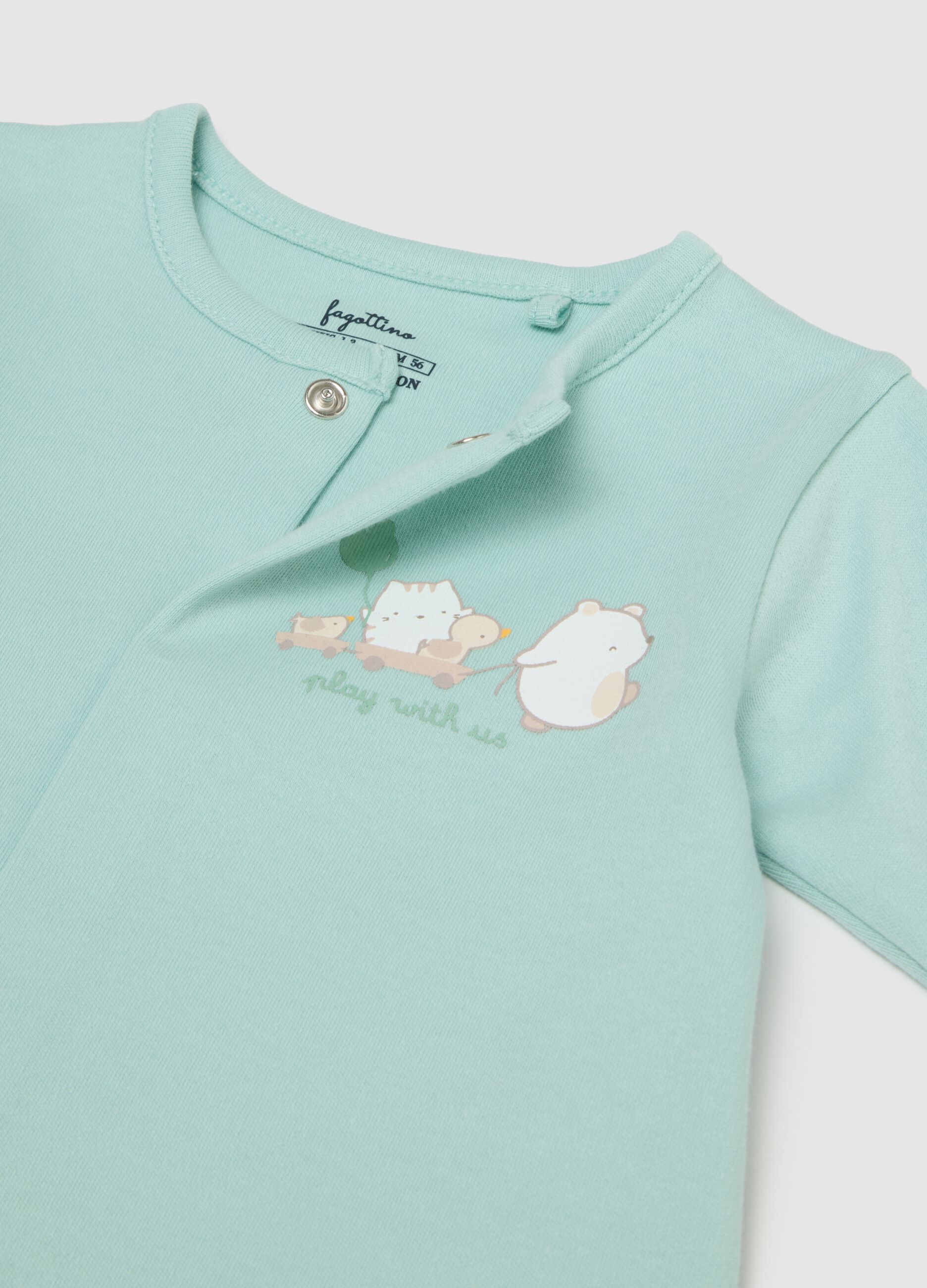 Multicolour pure cotton baby sleepsuits twin pack with snap closure