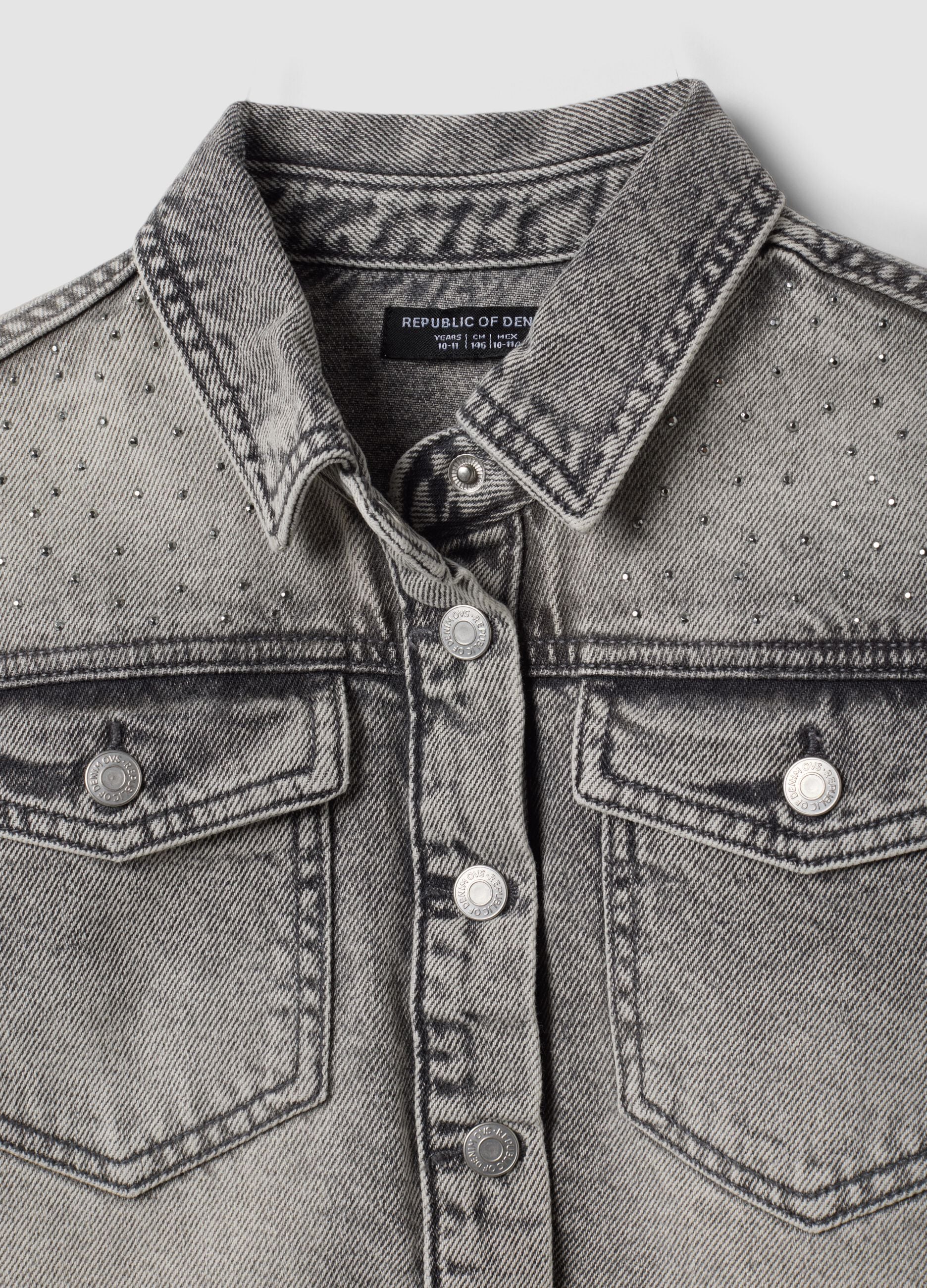 Short grey pure cotton shirt with studs for girls
